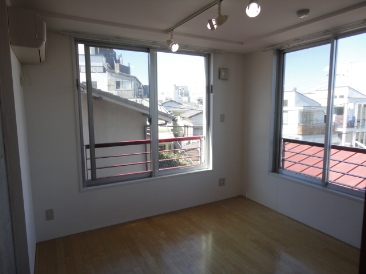 モデュロール三軒茶屋