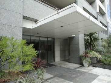 麻布市兵衛町ホームズ