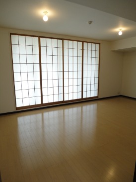 麻布市兵衛町ホームズ