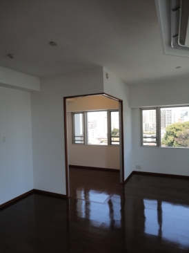 アクシルコート島津山南