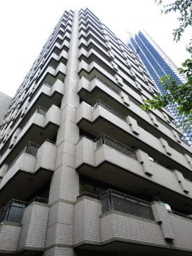 城山トラストコート