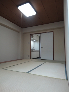 秋元ビル
