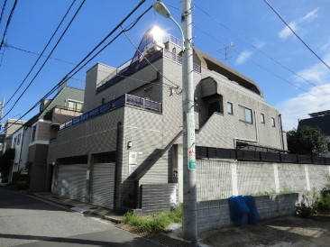 W　HOUSE　(ダブリューハウス)