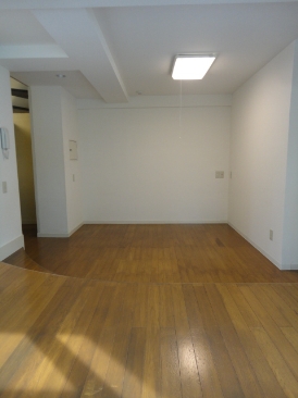神宮前テラスハウス（住居・事務所）