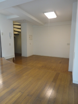 神宮前テラスハウス（住居・事務所）