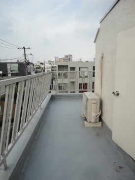神宮前テラスハウス（住居・事務所）