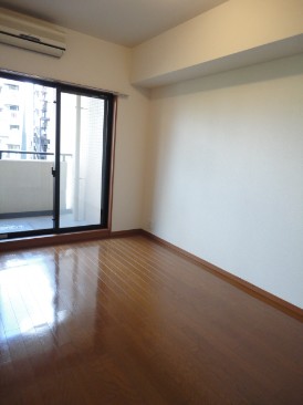 クレストフォルム銀座東
