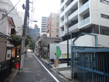 アクサスウィル四谷三丁目Sta. (AXAS-Will四谷三丁目Sta.)