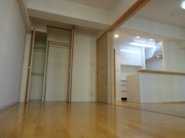 パレステュディオ市谷仲之町