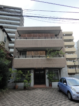 J.House　(ジェイハウス)