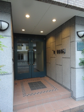 J.House　(ジェイハウス)