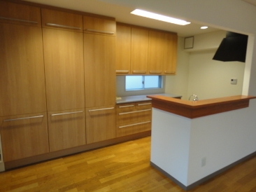 J.House　(ジェイハウス)