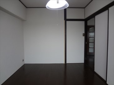 第8宮庭マンション