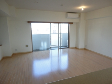 Roppongi Residences （六本木レジデンシー）