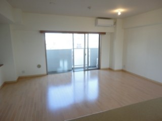 Roppongi Residences （六本木レジデンシー）