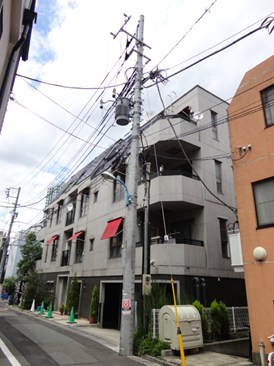 フラッツ三金