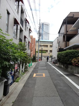 フラッツ三金