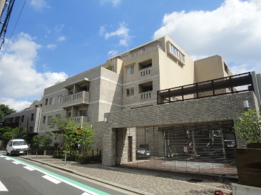 パークコート市谷仲之町