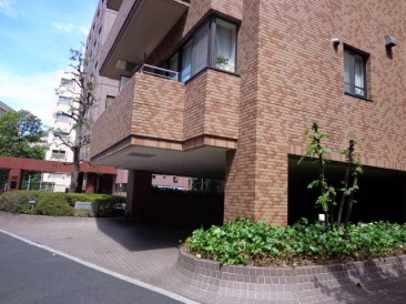 六番町ガーデン