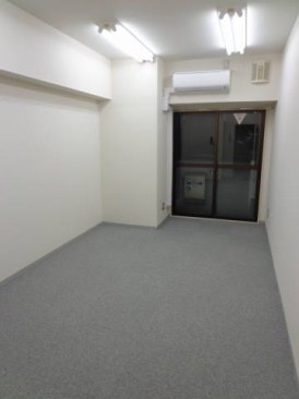 新宿アイランドアネックス　