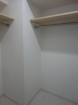 セリーヌ元麻布