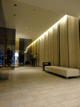 イニシアイオ西麻布 (INITIAIO NISHIAZABU)
