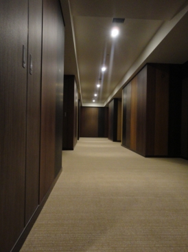イニシアイオ西麻布 (INITIAIO NISHIAZABU)