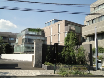 グランカーサ南青山