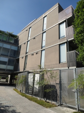 グランカーサ南青山