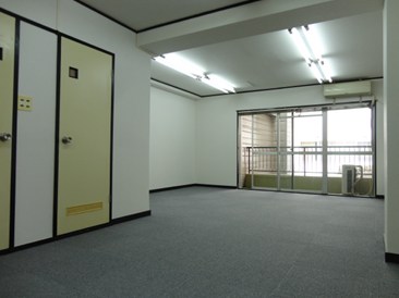 シャンブル15　(事務所・店舗)