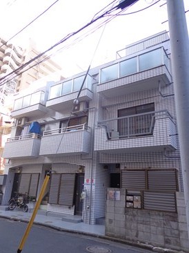 フォー＆フォー四谷ビル