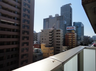 ゼファーズ日本橋浜町
