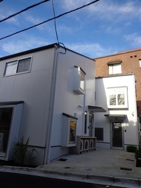 Perry House（ペリーハウス）