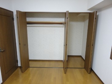 ファミール日本橋