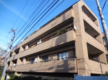ファミールグラン四谷