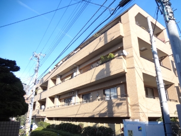 ファミールグラン四谷