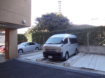 ファミールグラン四谷