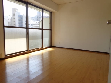 四番町ビル