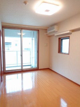 パンテオン日本橋三越前
