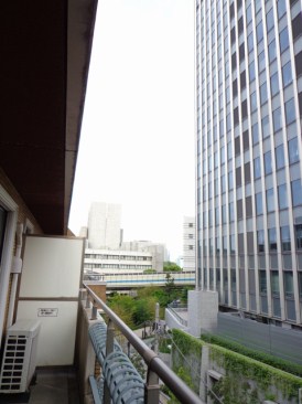 シュロス平河