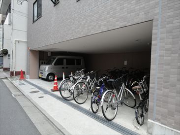ロワール大手町