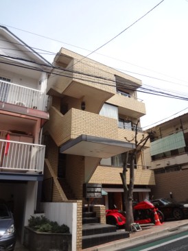 トレス四谷　