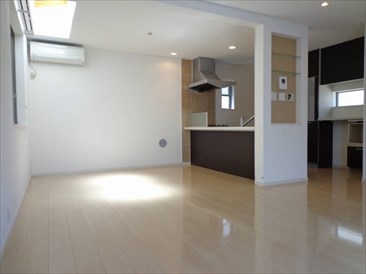 代々木２丁目戸建