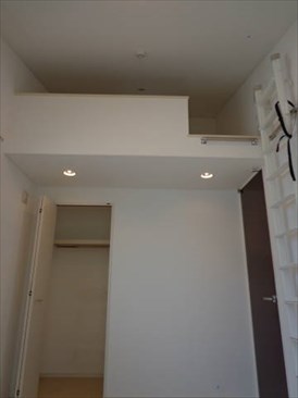 代々木２丁目戸建