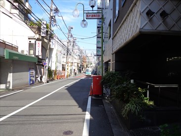 新宿エヌティビル　（店舗）