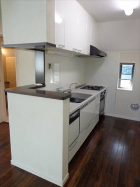 余丁町一戸建
