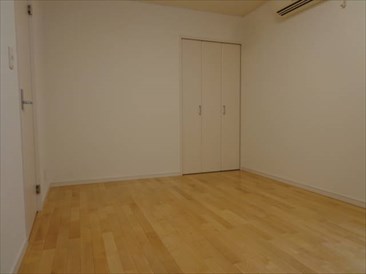 余丁町一戸建
