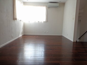 余丁町一戸建