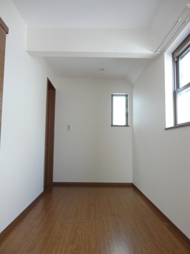 愛住町戸建　