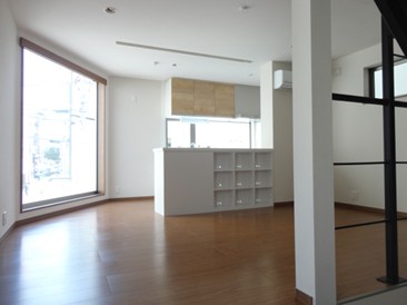 愛住町戸建　
